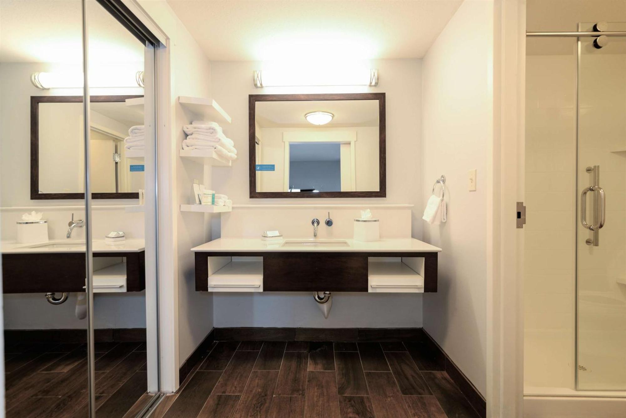 Hampton Inn Brighton Mi Extérieur photo