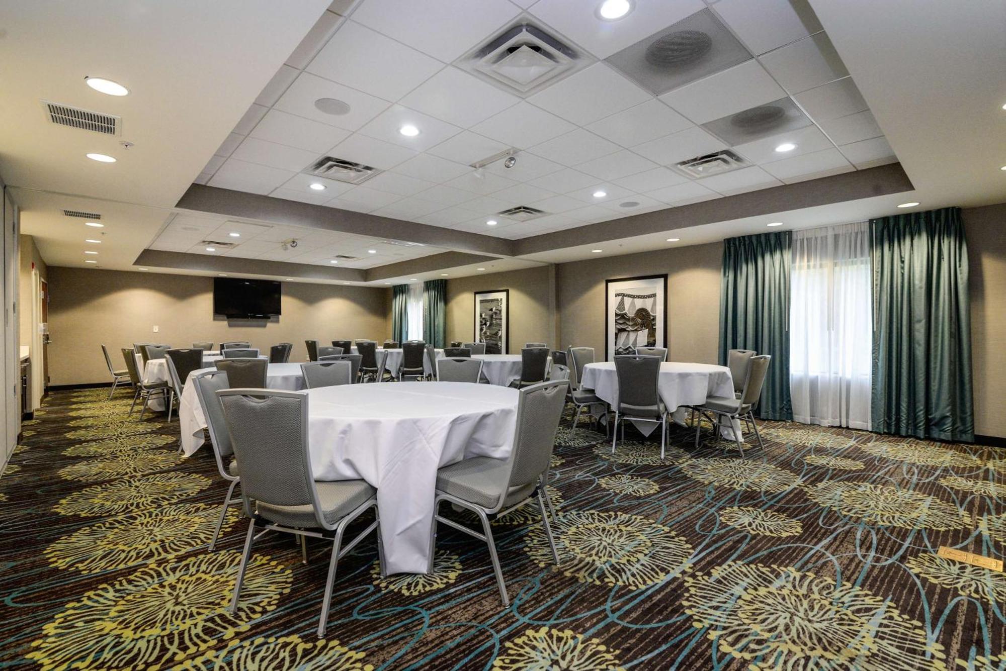 Hampton Inn Brighton Mi Extérieur photo
