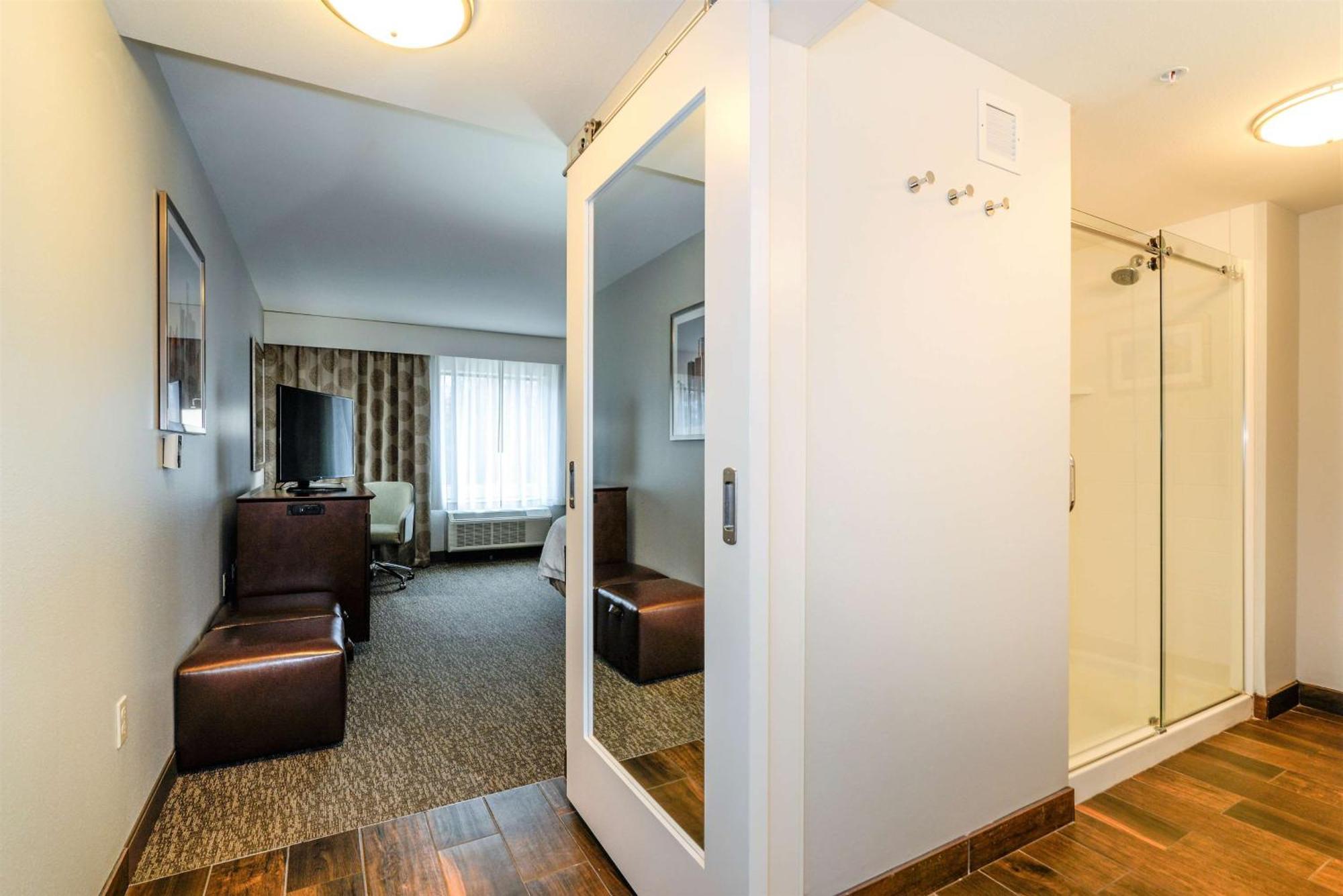 Hampton Inn Brighton Mi Extérieur photo