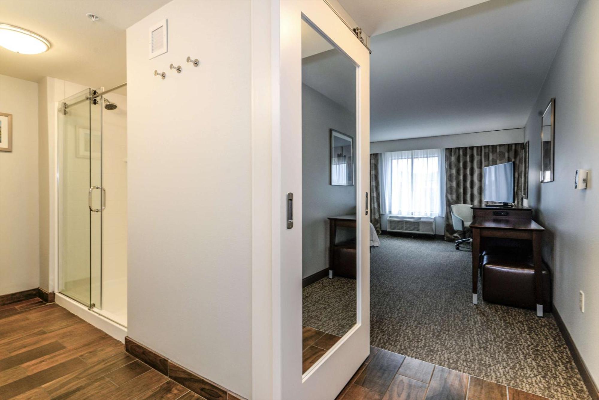 Hampton Inn Brighton Mi Extérieur photo