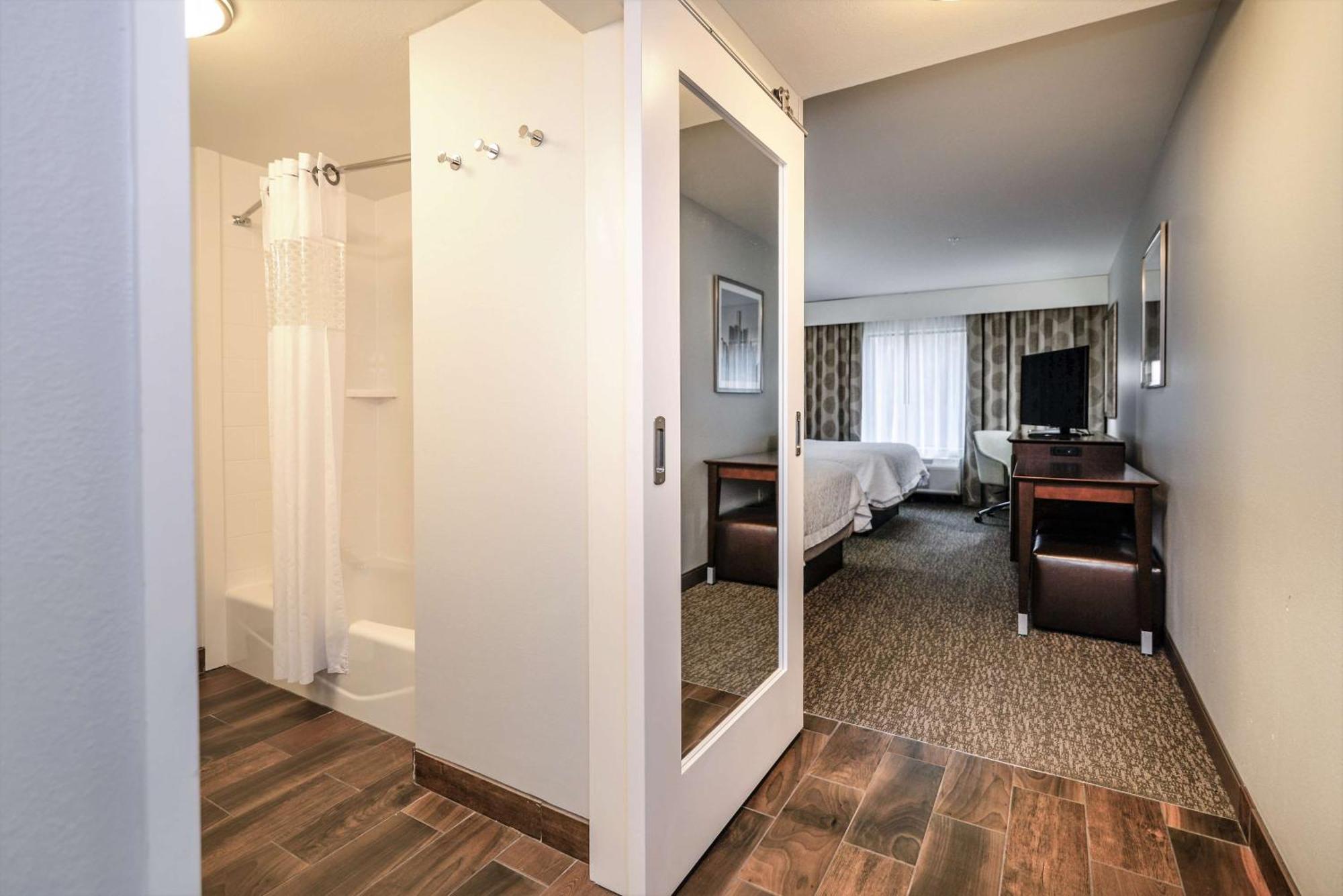 Hampton Inn Brighton Mi Extérieur photo
