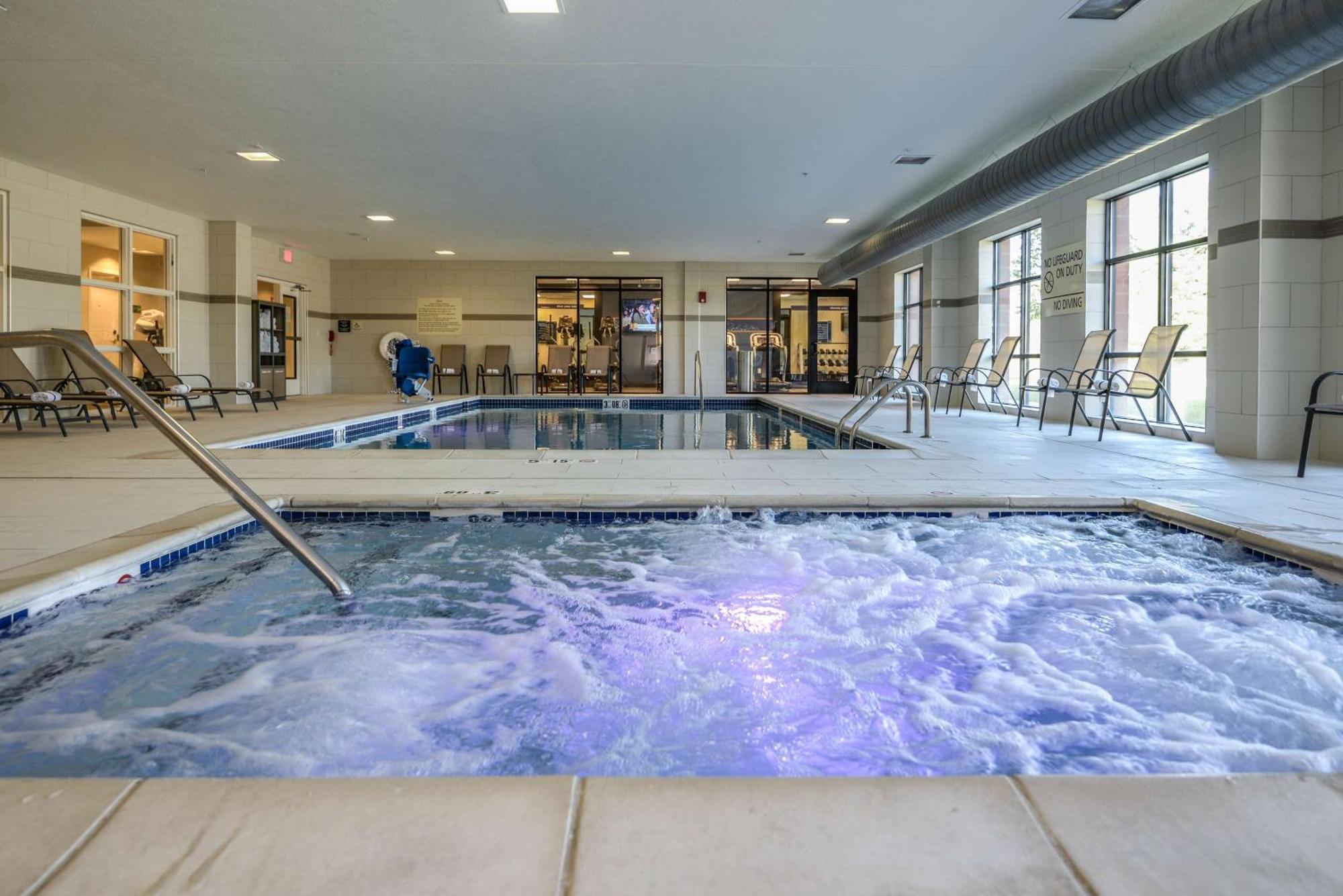 Hampton Inn Brighton Mi Extérieur photo